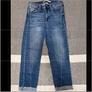 Celebrity Pink crop jeans